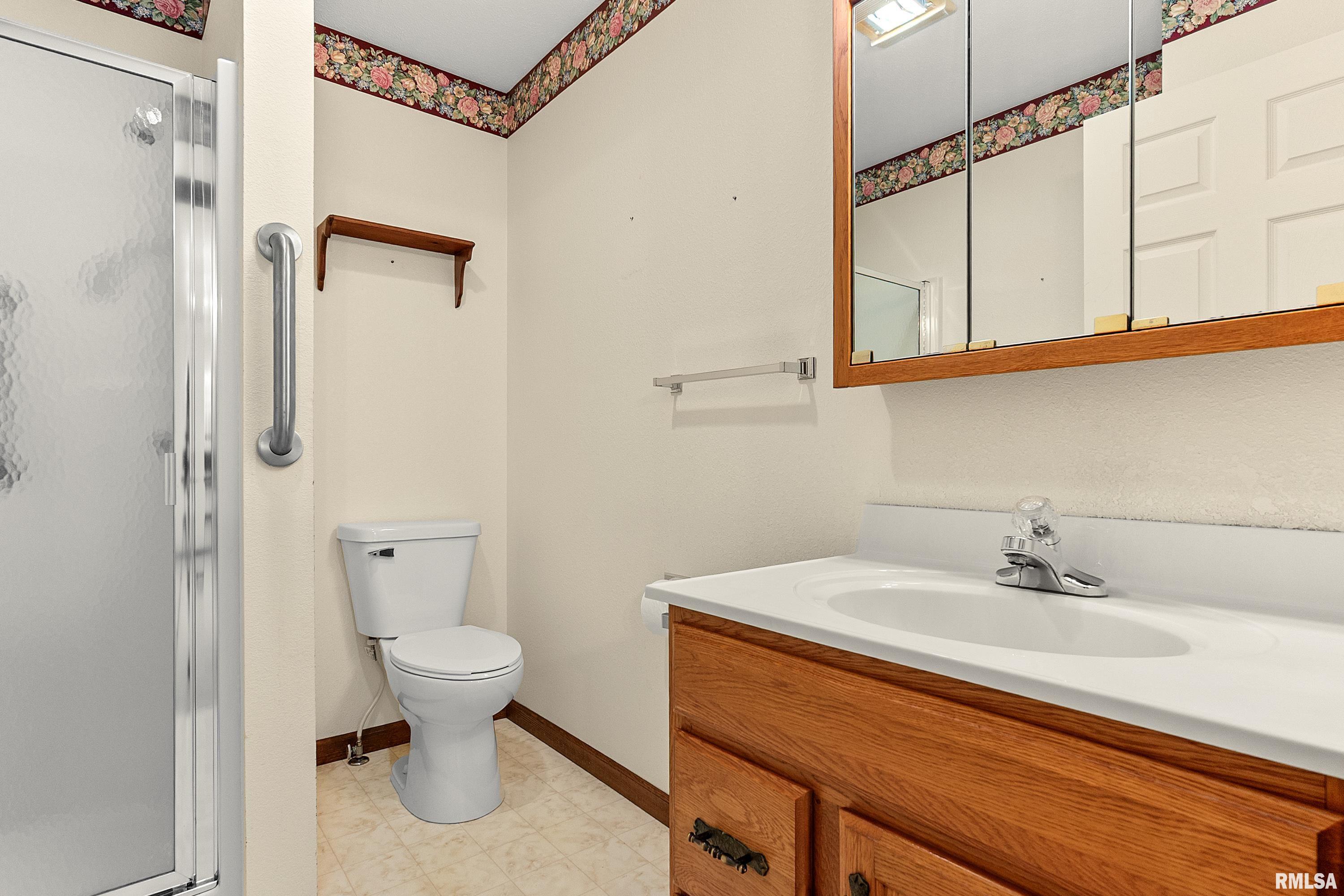 1683 East Myrtle Street Canton, IL 61520 - Photo 21 of 24