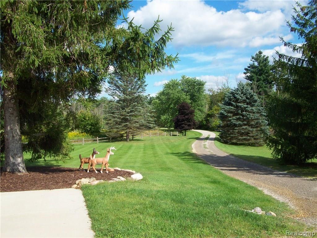 4394 Atlas Road Davison, MI 48423 - Photo 38 of 46 100_1511.JPG