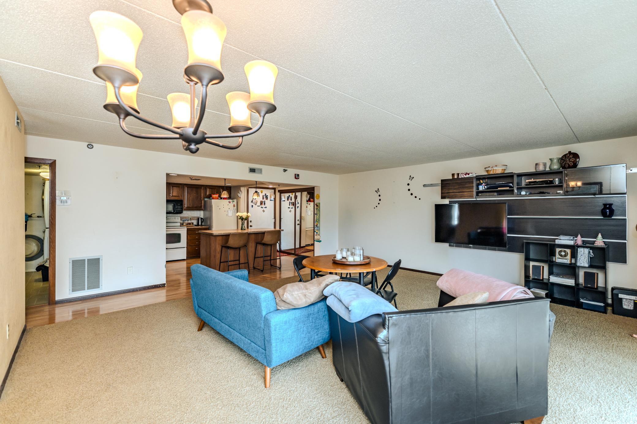 625 19th Street Northwest, Unit 300 Rochester, MN 55901 - Photo 37 of 75