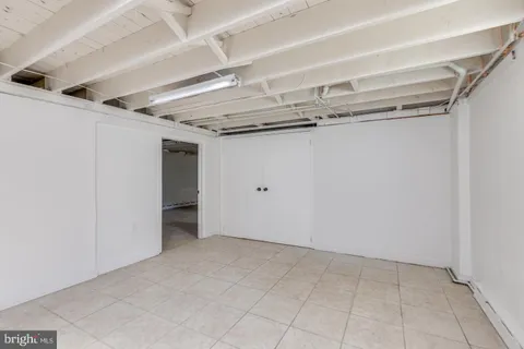 $300,000 | 313 East Washington Avenue, Magnolia, NJ 08049