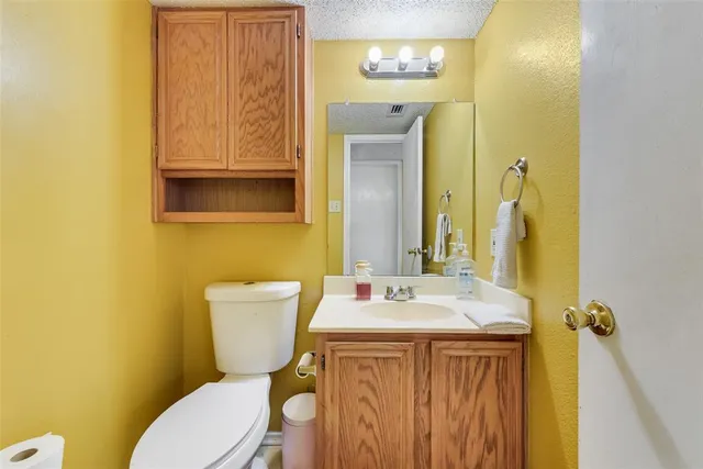 $315,200 | 4153 Stinwick Lane, Grand Prairie, TX 75052