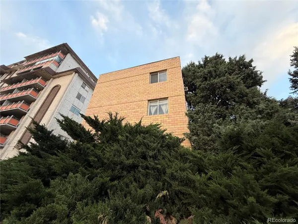 $1,500 | 1100 Colorado Boulevard, Unit 306, Denver, CO 80206