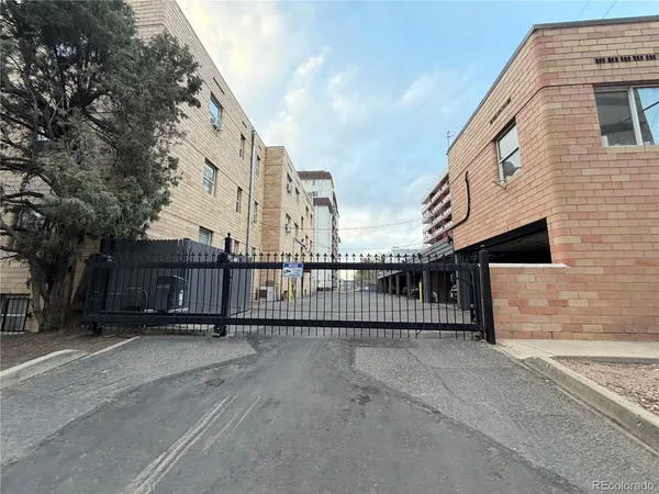 $1,500 | 1100 Colorado Boulevard, Unit 306, Denver, CO 80206