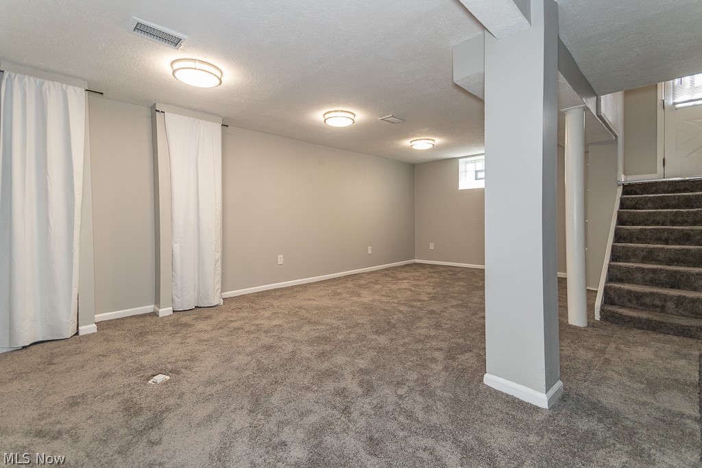 848 Roanoke Road Cleveland Heights, OH 44121 - Photo 29 of 33