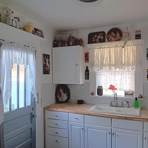 a sign that is on a refrigerator