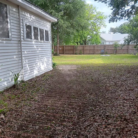 $213,000 | 72 Park Avenue, DeFuniak Springs, FL 32435