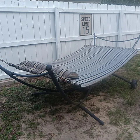 $213,000 | 72 Park Avenue, DeFuniak Springs, FL 32435