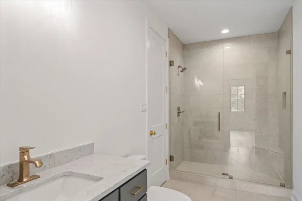 $1,475,000 | 9123 Wilder Run Circle South, Germantown, TN 38138