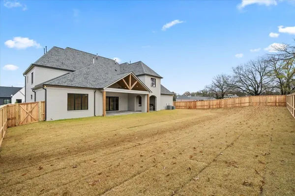 $1,475,000 | 9123 Wilder Run Circle South, Germantown, TN 38138