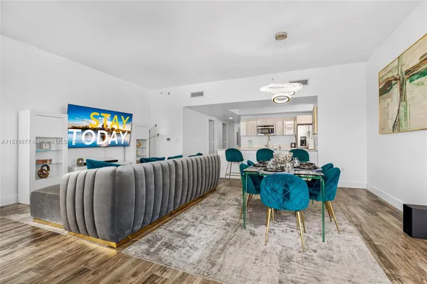 $7,000 | 2600 East Hallandale Beach Boulevard, Unit T3302, Hallandale Beach, FL 33009
