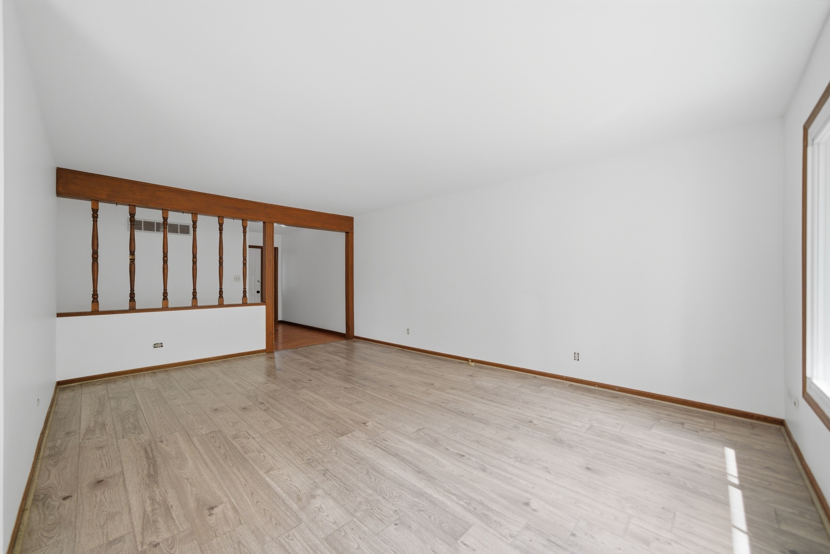 152 Dunbar Lane, Unit B Dundee, IL 60118 - Photo 2 of 17