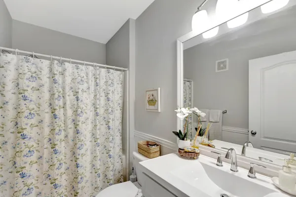 $1,735 | 1300 Park W Boulevard, Unit 706, Mount Pleasant, SC 29466