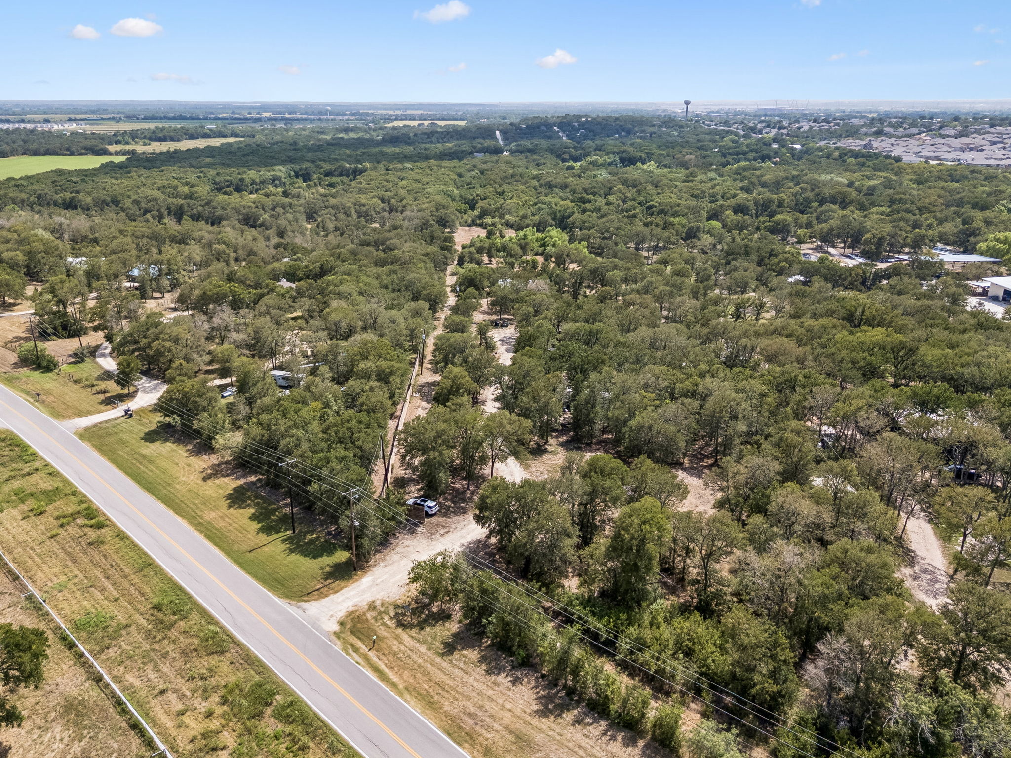 16001 Decker Lake Road Manor, TX 78653 - Photo 18 of 24 Gallery Image 18