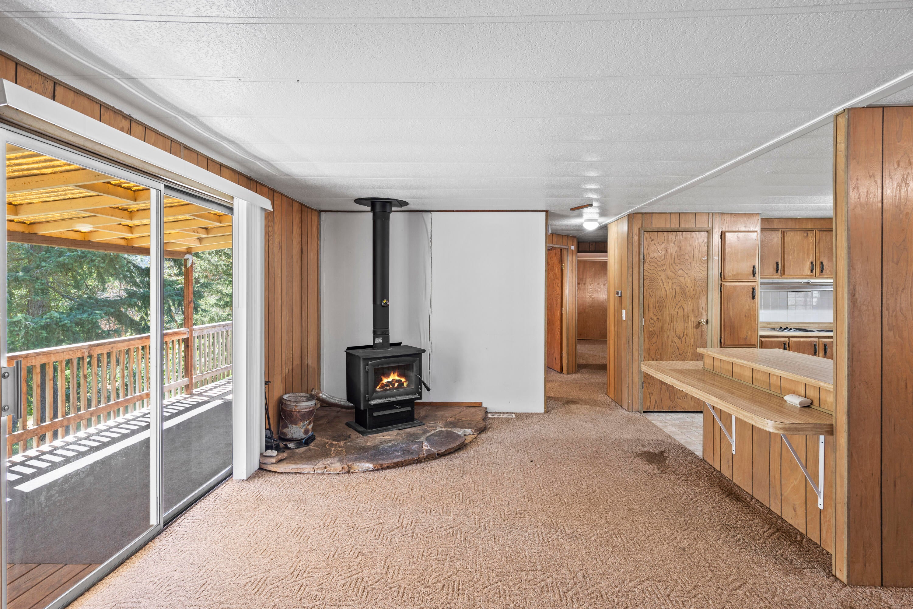 10244 North Applegate Road Grants Pass, OR 97527 - Photo 6 of 24 10244 North Applegate Road - 17