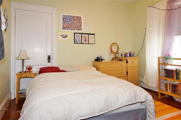 15 Warwick Road, Unit 1 Belmont, MA 02478 - Photo 8 of 14 Gallery Image 8