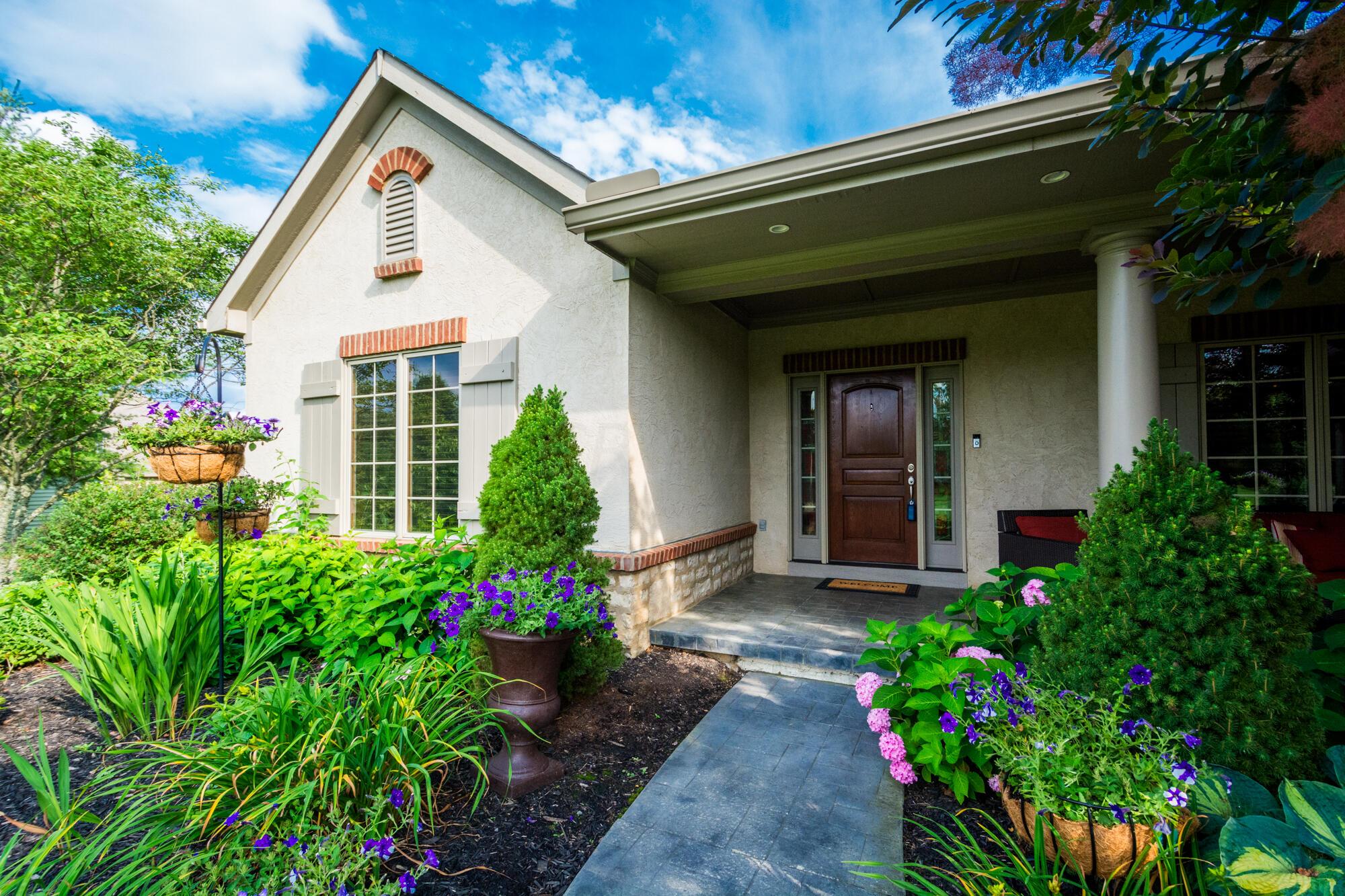 6043 Dublin Road Delaware, OH 43015 - Photo 82 of 98 81. Seasonal Photo