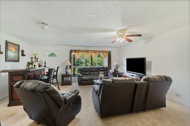 $399,000 | 1832 Apple Valley Circle, Nashville, TN 37207