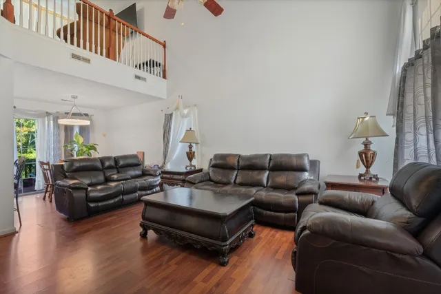 $399,000 | 1832 Apple Valley Circle, Nashville, TN 37207