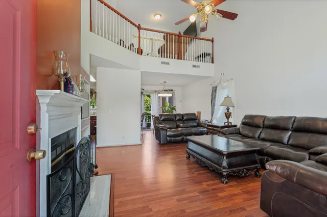 $399,000 | 1832 Apple Valley Circle, Nashville, TN 37207