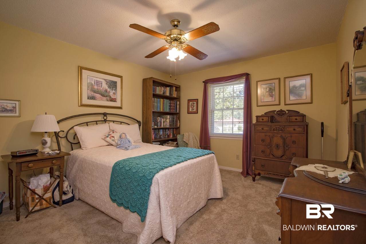 140 Ridgewood Drive Daphne, AL 36526 - Photo 23 of 34