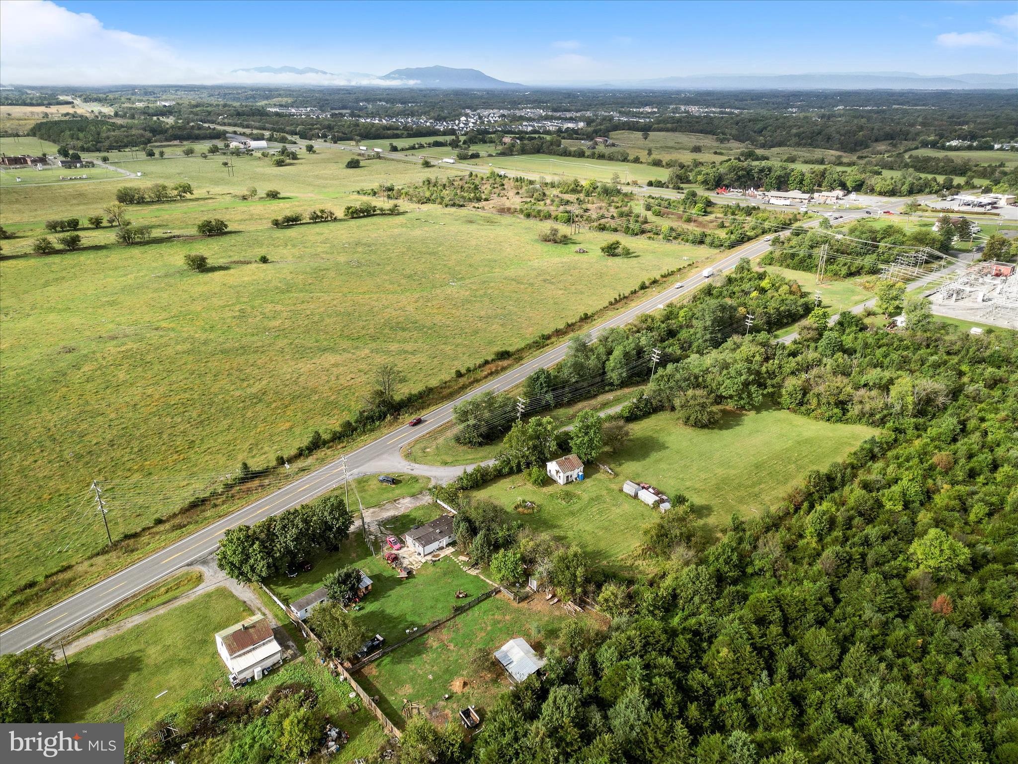 32 Double Tollgate Road White Post, VA 22663 - Photo 11 of 16 a view of an ocean and city