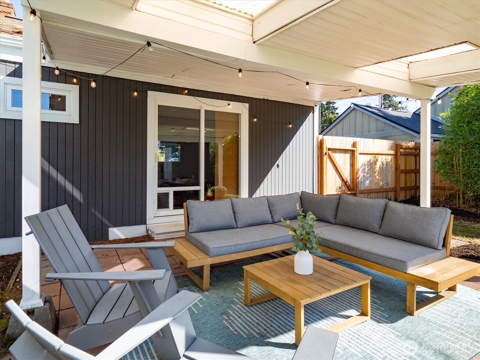 15919 19th Avenue Southwest Burien, WA 98166 - Photo 20 of 29