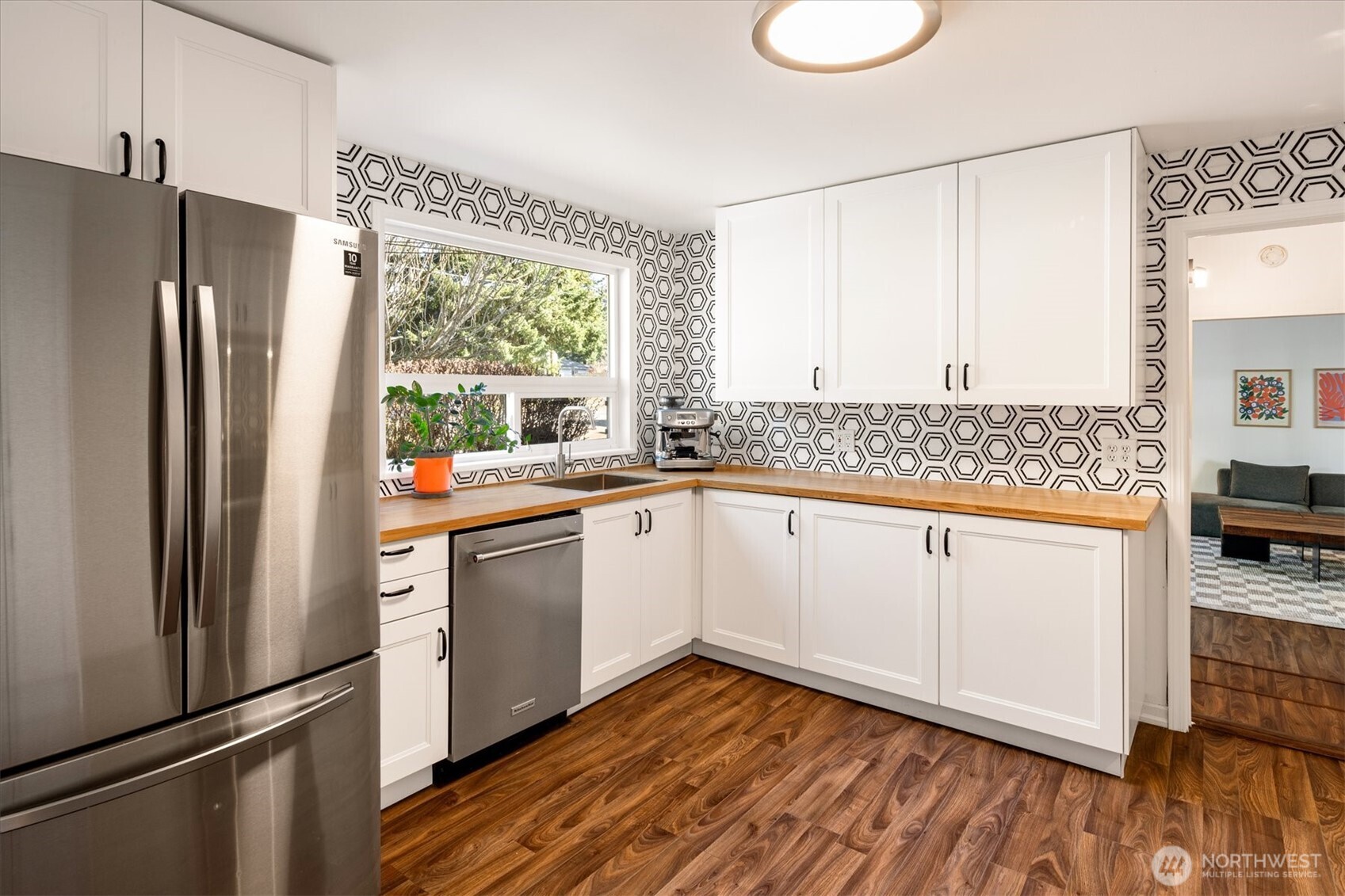 15919 19th Avenue Southwest Burien, WA 98166 - Photo 8 of 29