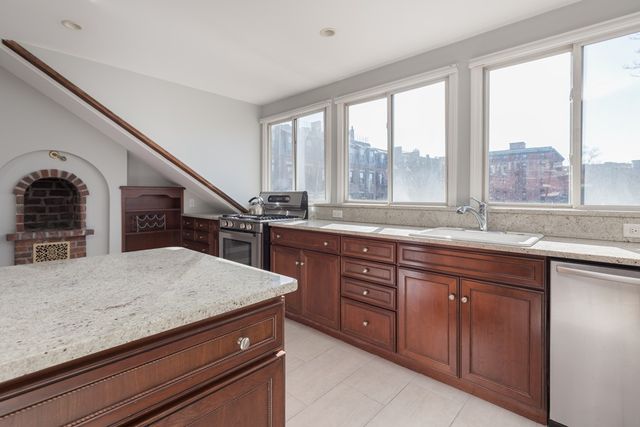 $1,300,000 | 446 Shawmut Avenue, Unit 3, Boston, MA 02118
