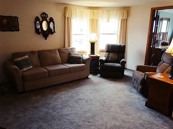 $267,000 | 127 South 2nd Street, Barron, WI 54812