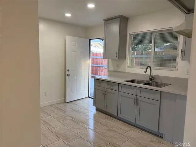 $2,900 | 5118 Lincoln, Chino, CA 91710