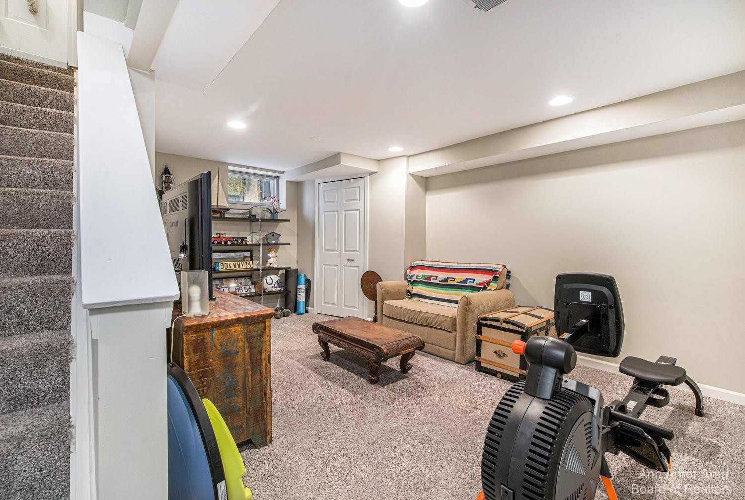 2020 Ferdon Road Ann Arbor, MI 48104 - Photo 17 of 32 Photo 17