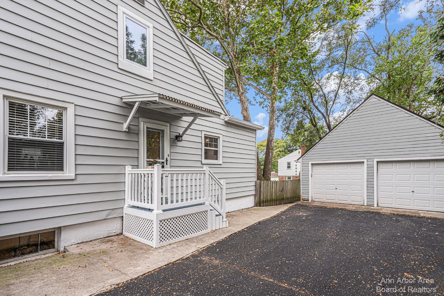 2020 Ferdon Road Ann Arbor, MI 48104 - Photo 28 of 32 Photo 28