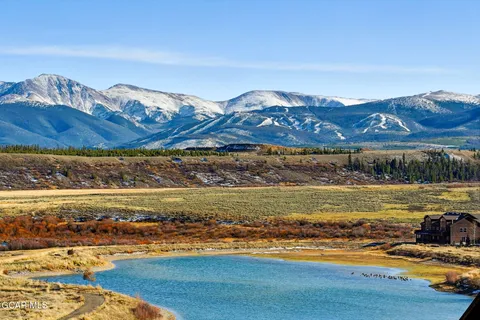 a view of an ocean and a mountain view