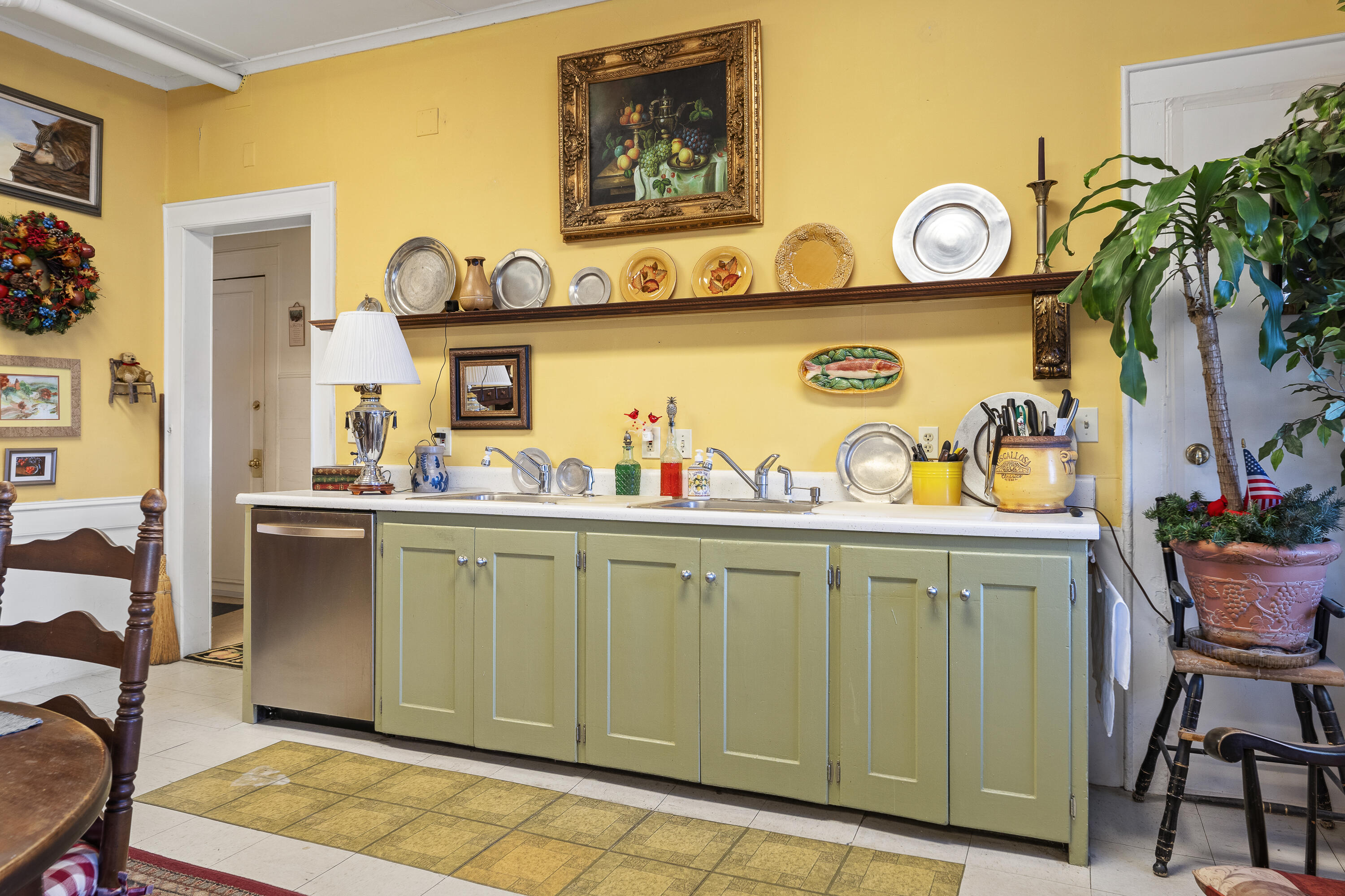 103 South Street Bath, ME 04530 - Photo 18 of 49 07-103 South St, Bath, ME Interiors-TP