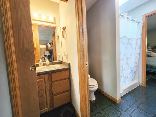 $679,900 | 4230 North Juniper Drive, Janesville, WI 53545