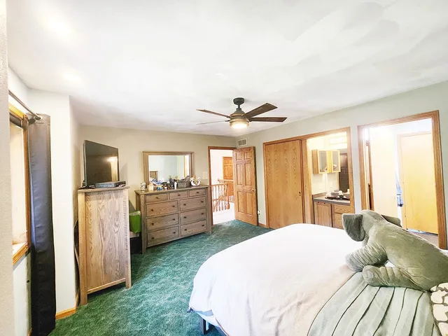 $679,900 | 4230 North Juniper Drive, Janesville, WI 53545