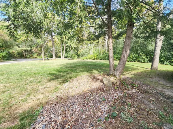$669,500 | 4230 North Juniper Drive, Janesville, WI 53545