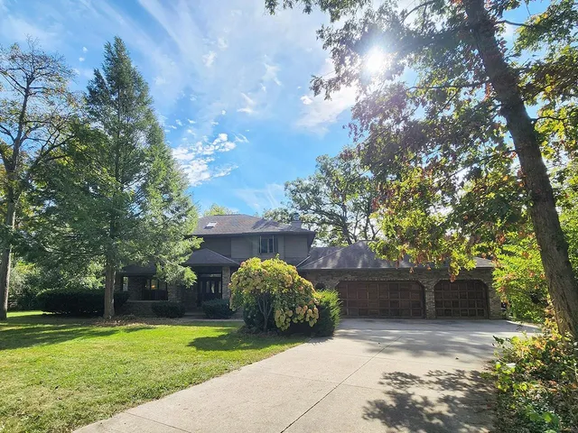 $679,900 | 4230 North Juniper Drive, Janesville, WI 53545