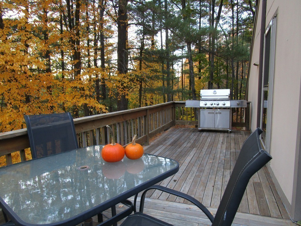 89 Chestnut Hill Road Groton, MA 01450 - Photo 20 of 24