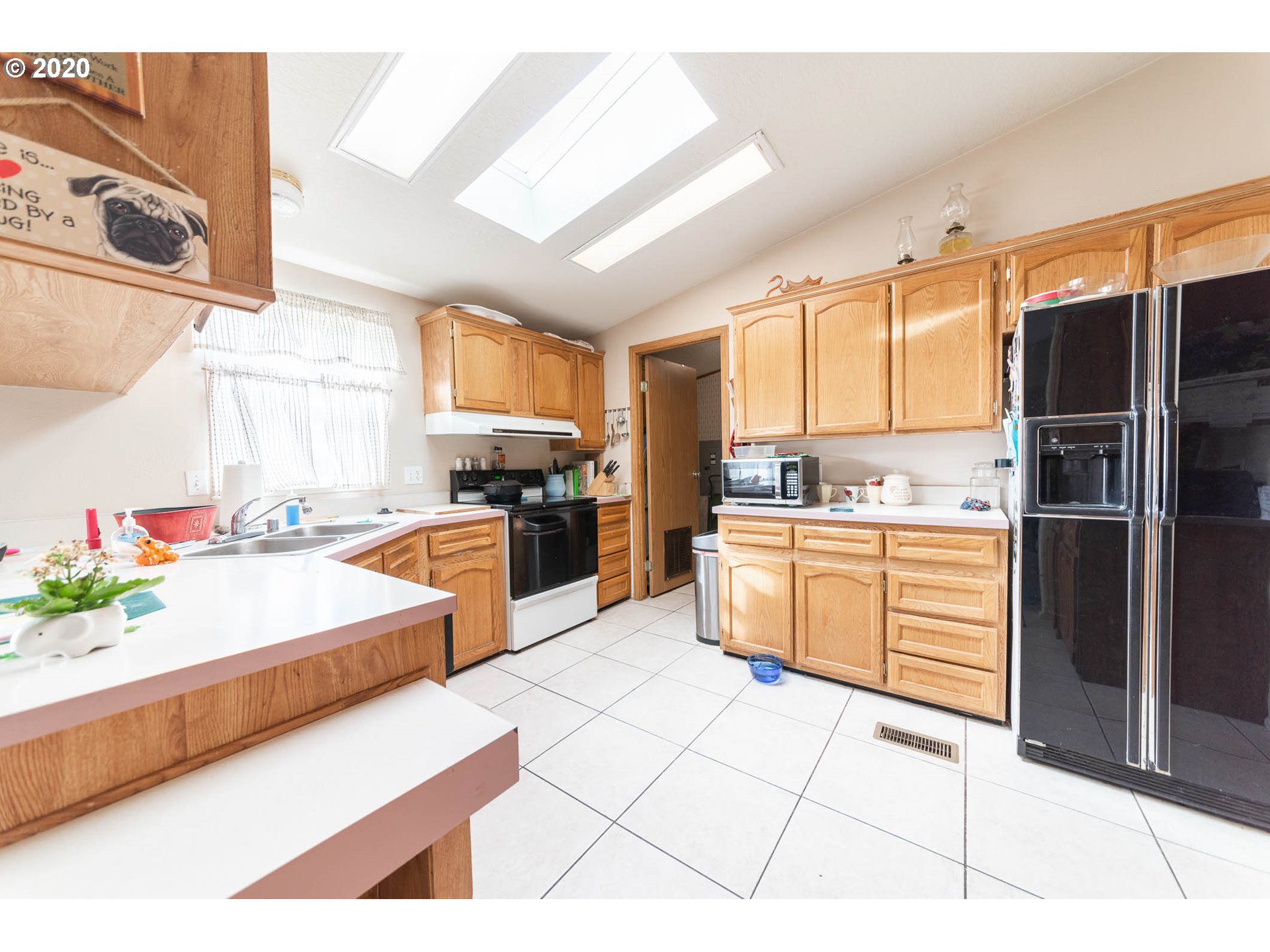 1055 T Street Springfield, OR 97477 - Photo 10 of 21