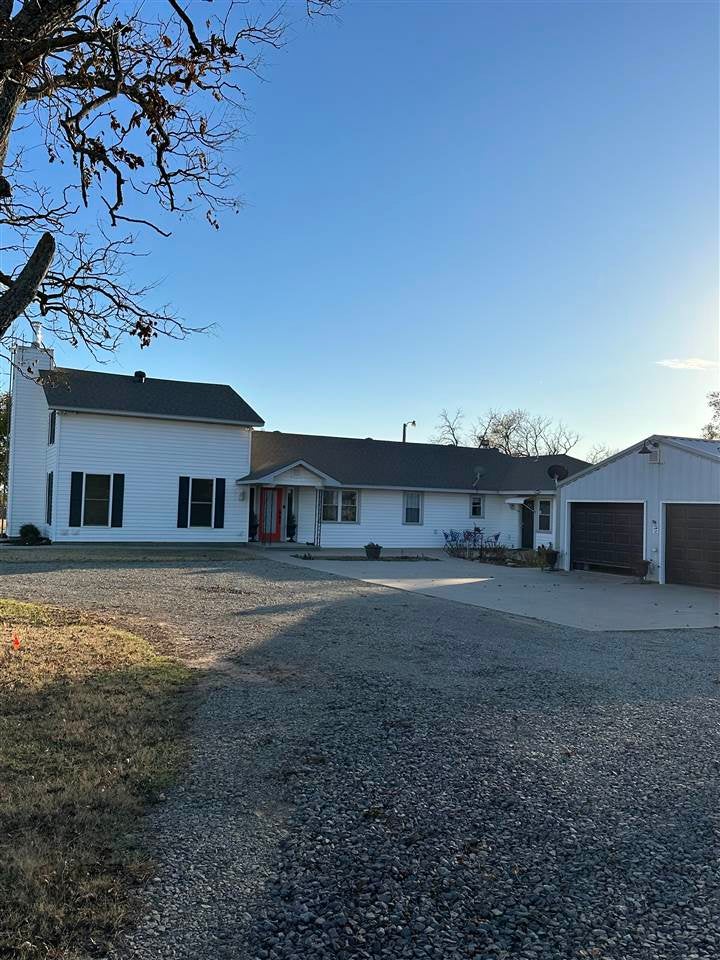 11904 Range Road Perkins, OK 74059 - Photo 1 of 31 Gallery Image 1