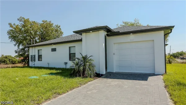 $2,100 | 141 Harold Avenue South, Lehigh Acres, FL 33973