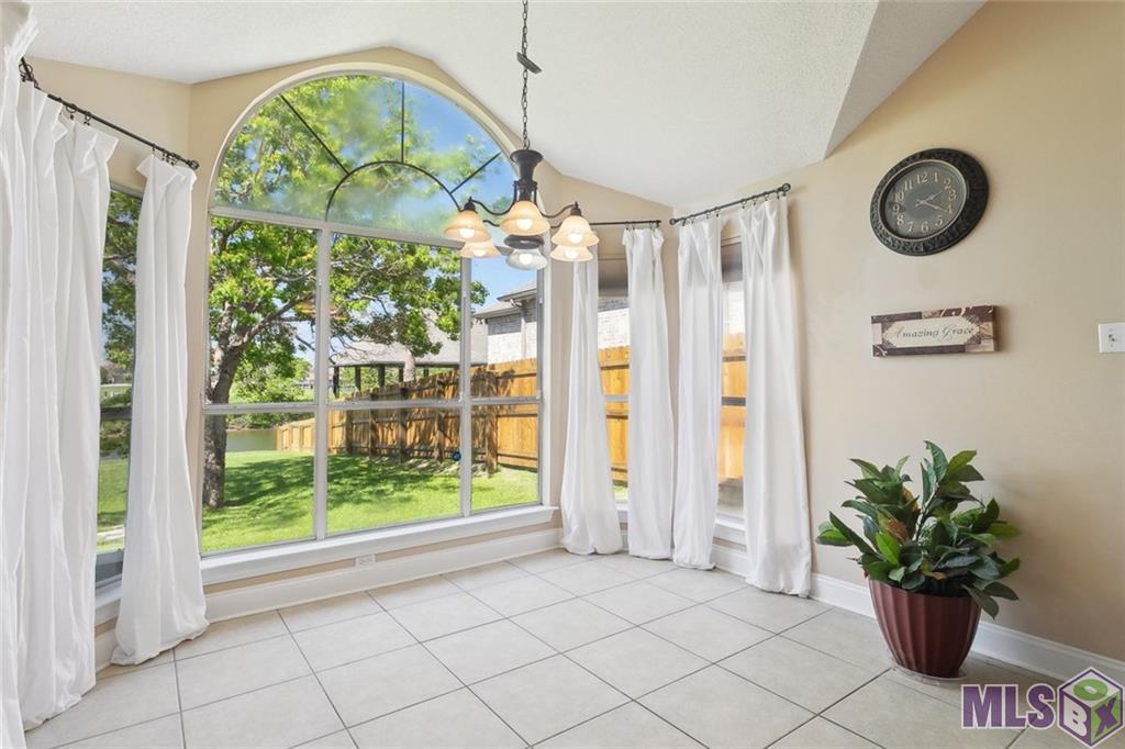 427 Moonraker Drive Slidell, LA 70458 - Photo 8 of 17