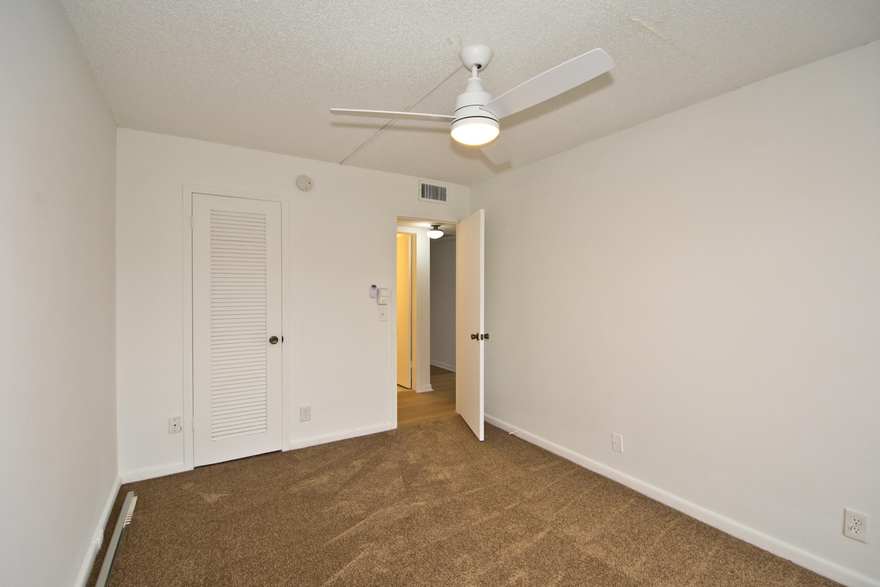 402 Brighton J Boca Raton, FL 33434 - Photo 13 of 24 Primary Bedroom