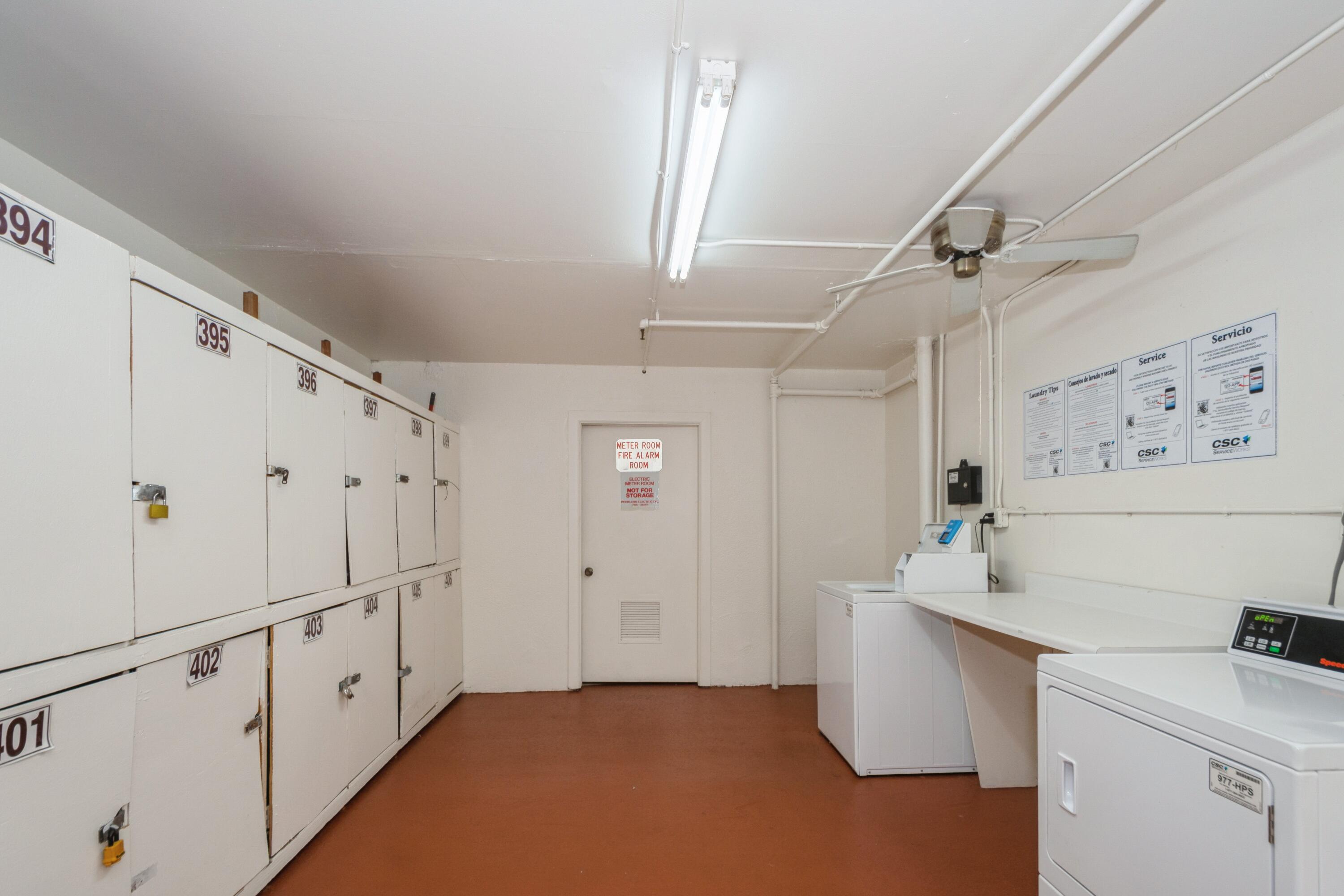402 Brighton J Boca Raton, FL 33434 - Photo 23 of 24 Extra storage