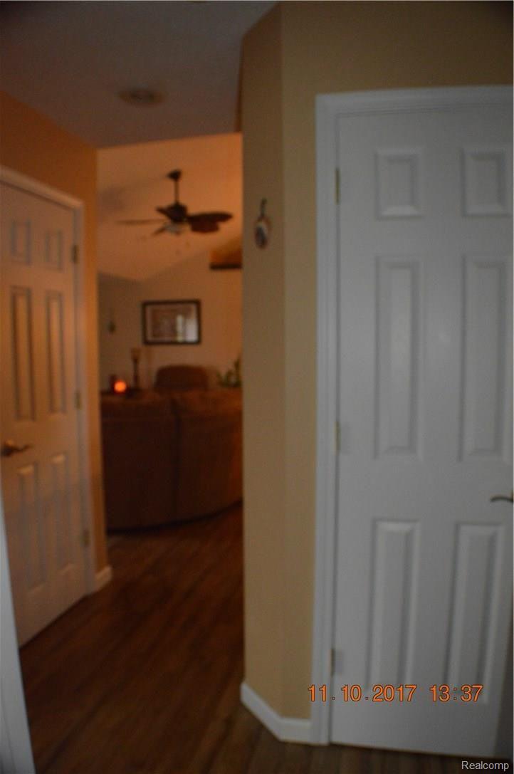 2188 Fowlerville Road Fowlerville, MI 48836 - Photo 29 of 58 DSC_0041.JPG