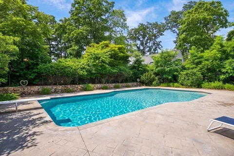 $1,675,000 | 39 Ryder Lane, Marion, MA 02738