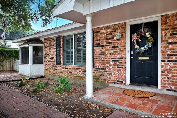 $170,000 | 506 East Hefferman Street, Beeville, TX 78102