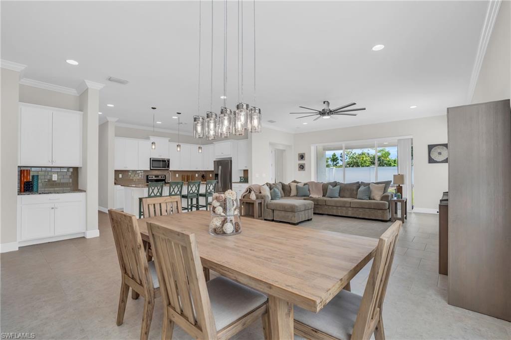 3288 Pilot Circle Naples, FL 34120 - Photo 7 of 22