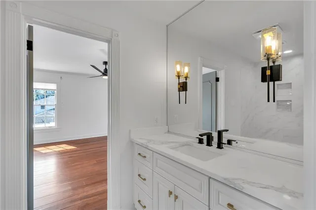 $1,140,000 | 5468 Dayna Court, New Orleans, LA 70124
